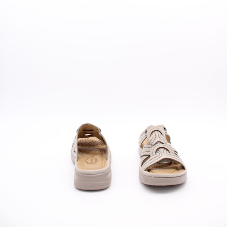 Сабо на танкетке