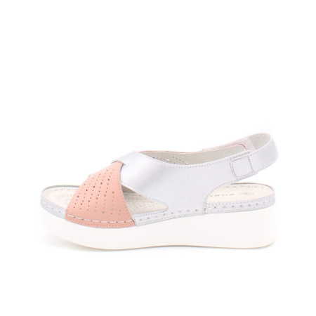 Сандалии на танкетке WILMAR