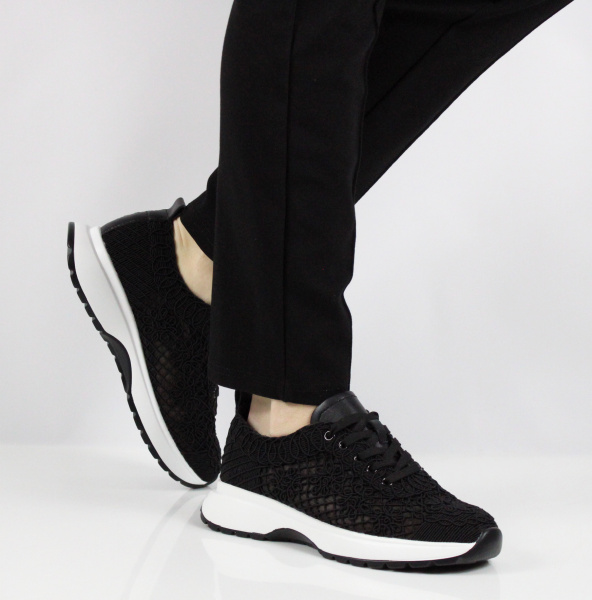 MADELLA текстильные кроссовки