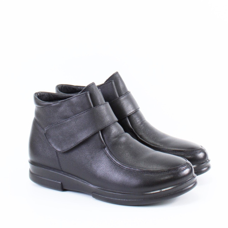 Ботинки на липучке