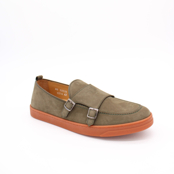 Лоферы на яркой подошве CLAYS