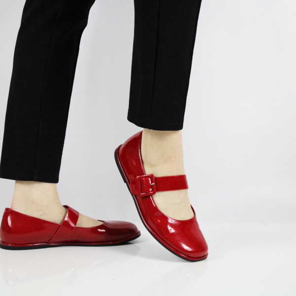 SPUR туфли красные, лакированые