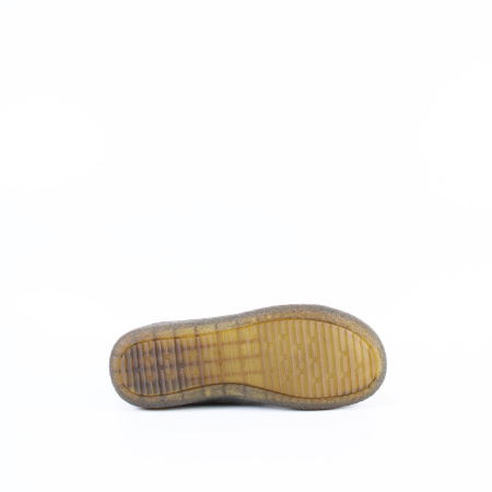 Ботинки на шнурках