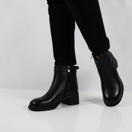 LUKME ботильоны