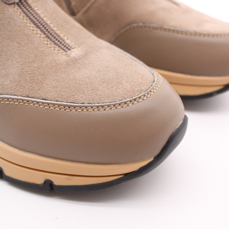 Кроссовки MADELLA