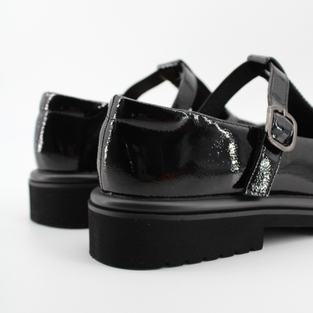 SPUR туфли из натурального лака