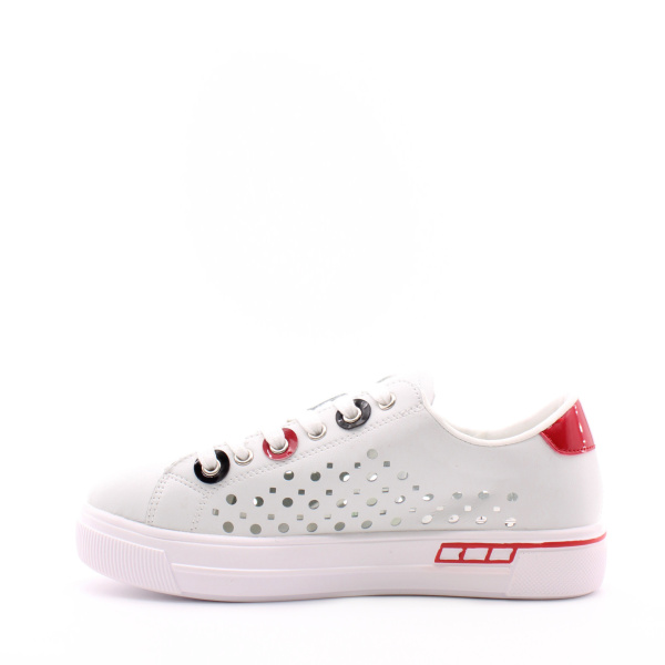 Кеды светлые из натуральной кожи BADEN