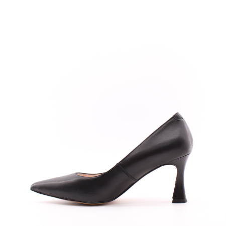 Чёрные лодочки на изящном каблуке рюмочкой RESPECT