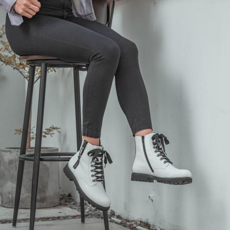 REMONTE белые ботинки с декоративной молнией