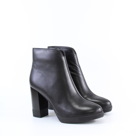 Ботильоны на высоком каблуке RESPECT