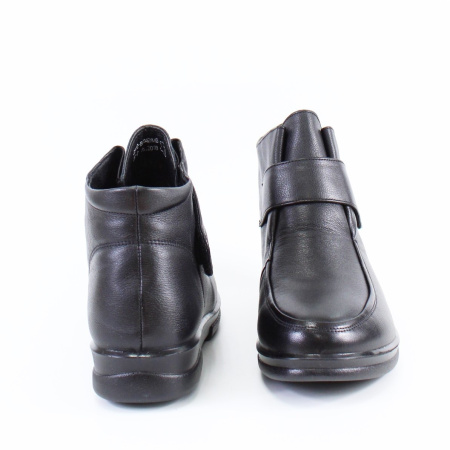 Ботинки на липучке