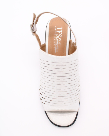 Босоножки с закрытой союзкой TOFA