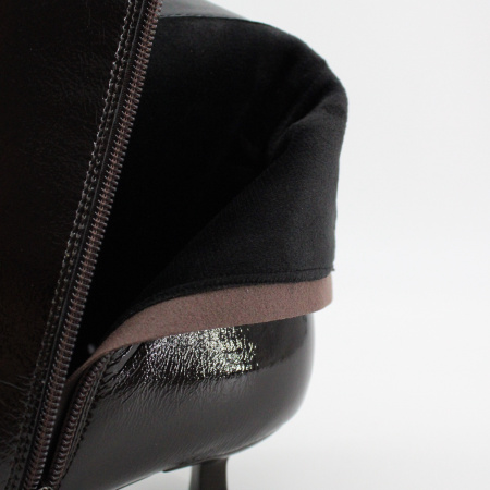 TOFA лаковые ботильоны