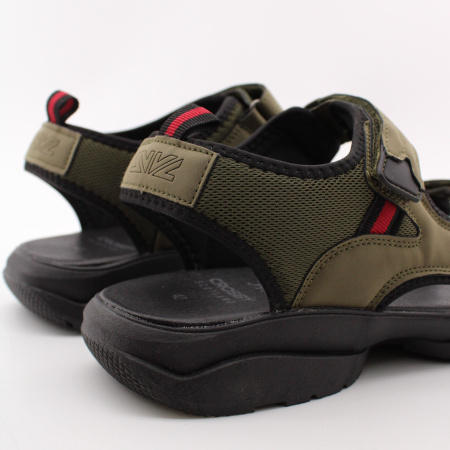 CROSBY сандалии