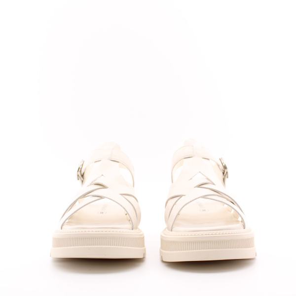 Босоножки светлые BONAVI