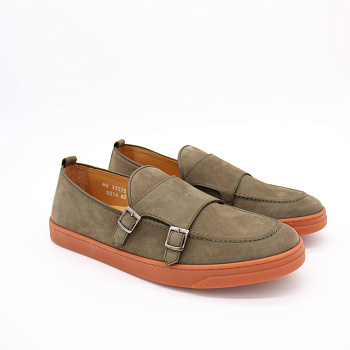 Лоферы на яркой подошве CLAYS