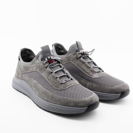 SPUR кроссовки 