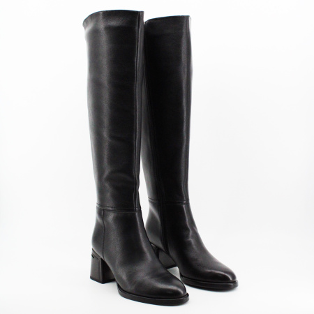 COVANI ботфорты на каблуке