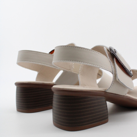 MADELLA босоножки