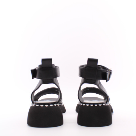 Черные босоножки на массивной подошве LADY COUTURE