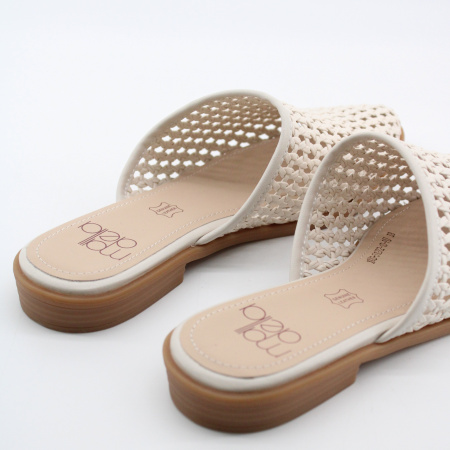 MADELLA летние мюли тренд сезона