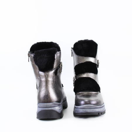 Ботинки с опушкой на высокой подошве SandM