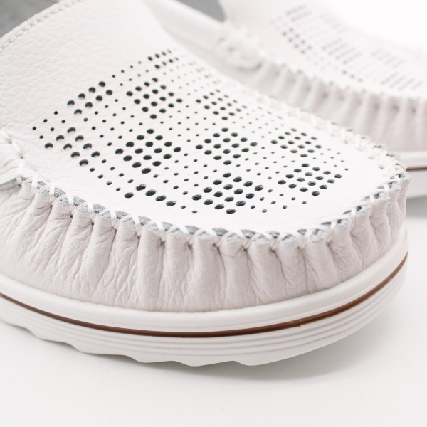 LUKME мокасины перфорированые