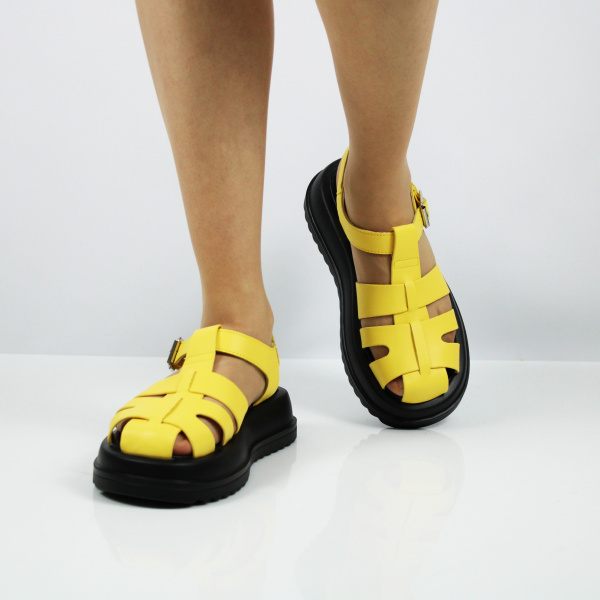 MADELLA сандалии