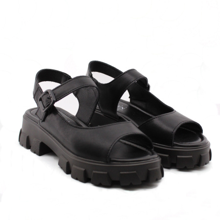 BADEN босоножки на массивной подошве