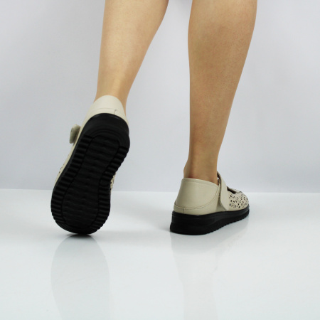 SPUR туфли на липучке