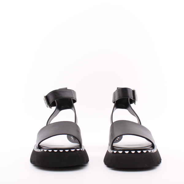 Черные босоножки на массивной подошве LADY COUTURE