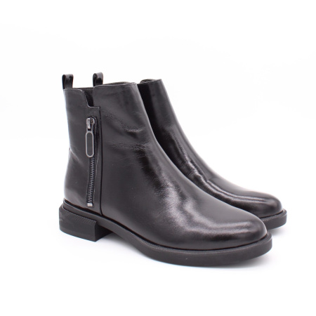 Ботинки с замками BONAVI