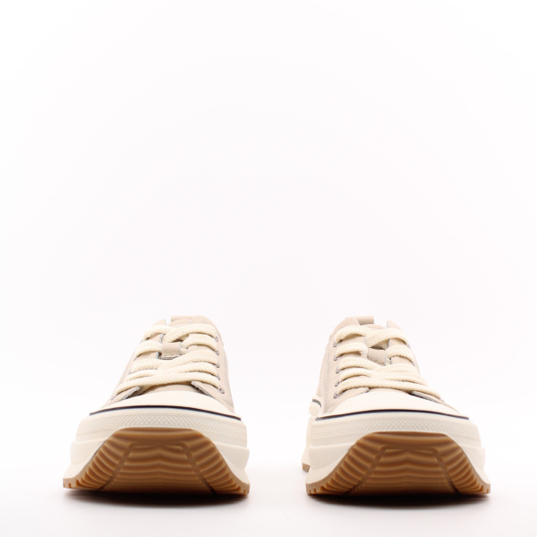 Кеды с перфорацией