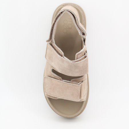 MADELLA сандалии на массивной подошве