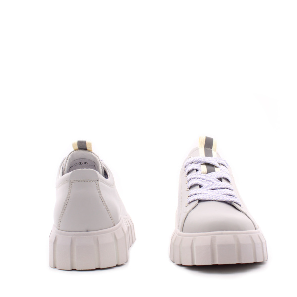 Светлые кеды на рифленной подошве SHOIBERG