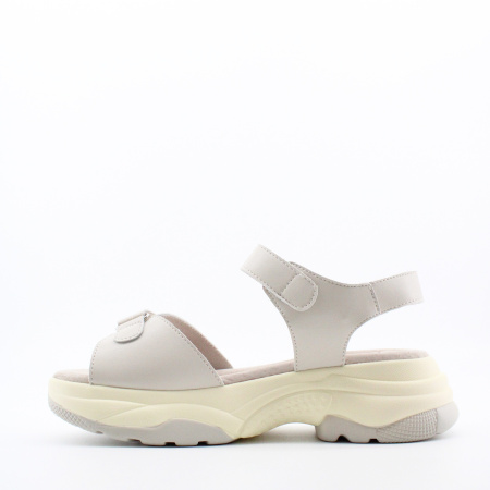 SPUR сандалии