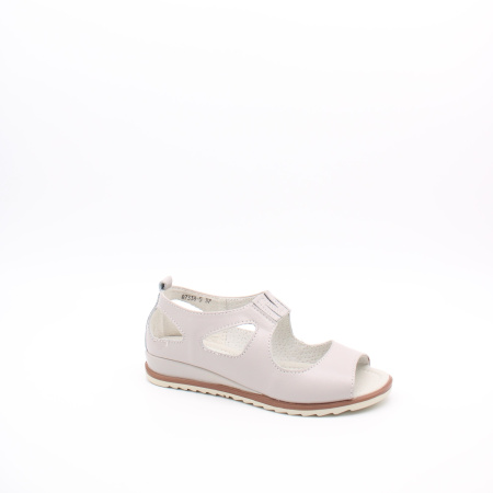 Сандалии из кожи