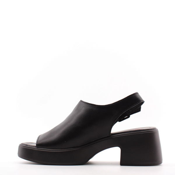 SPUR босоножки массивной подошве