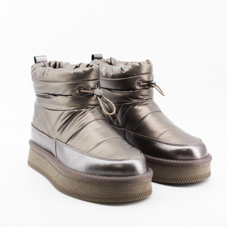 SPUR женские дутики