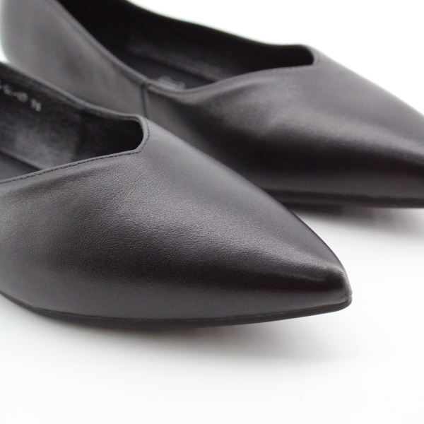 MADELLA балетки классически черные из натуральной кожи