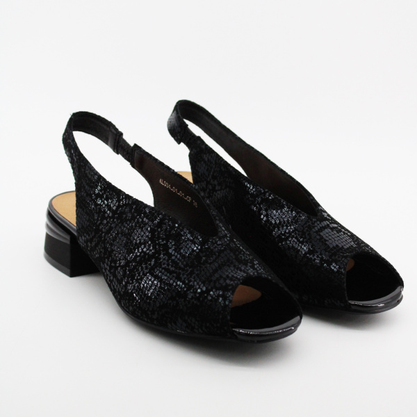 SPUR босоножки