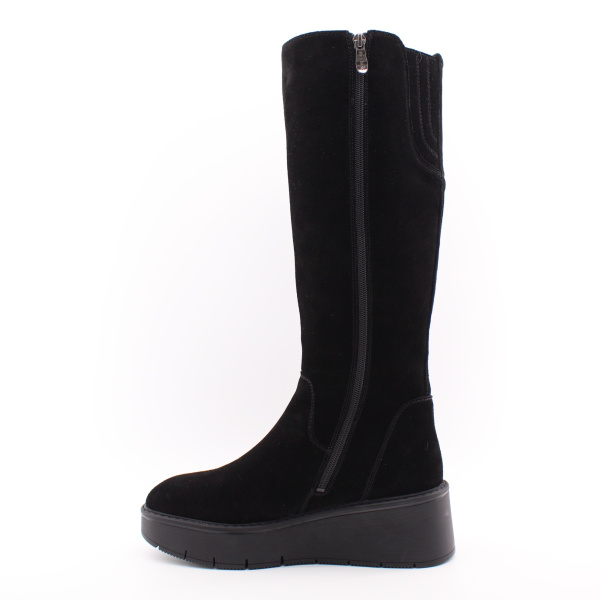 MADELLA замшевые сапоги на танкетке