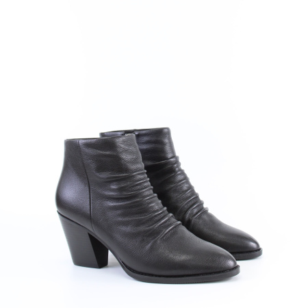 Ботильоны с заостренным носом RESPECT