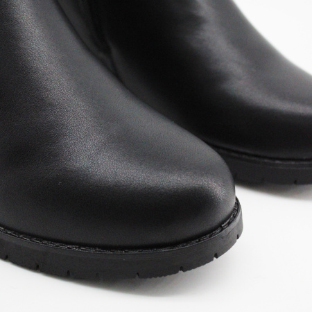 COVANI сапоги на каблуке