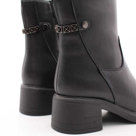 LUKME ботильоны