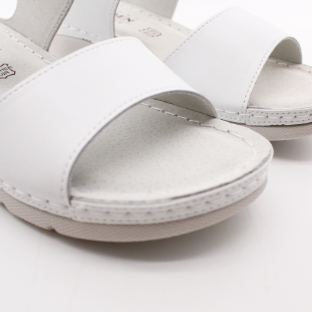 BADEN легкие комфортные босоножки