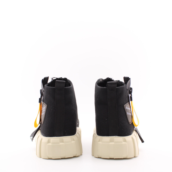 Высокие чёрные кеды из текстиля на объемной подошве MADELLA