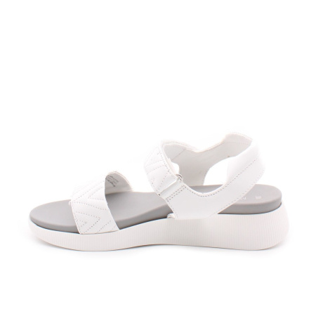 Белые кожаные сандалии MARCO TOZZI