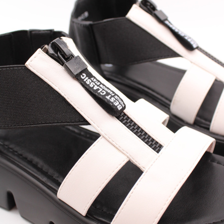 Босоножки BETSY