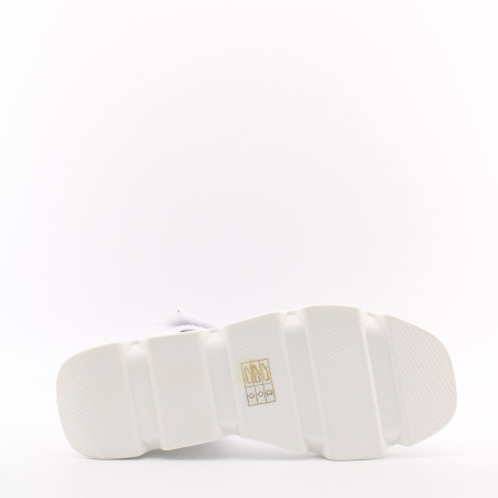 Босоножки TOFA